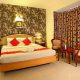 Deluxe Kingsize Bedroom in Park Residency
